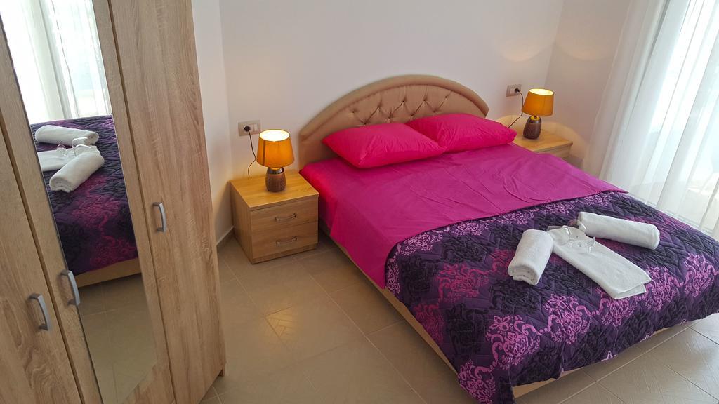 Apartments Sirena Улцин Екстериор снимка