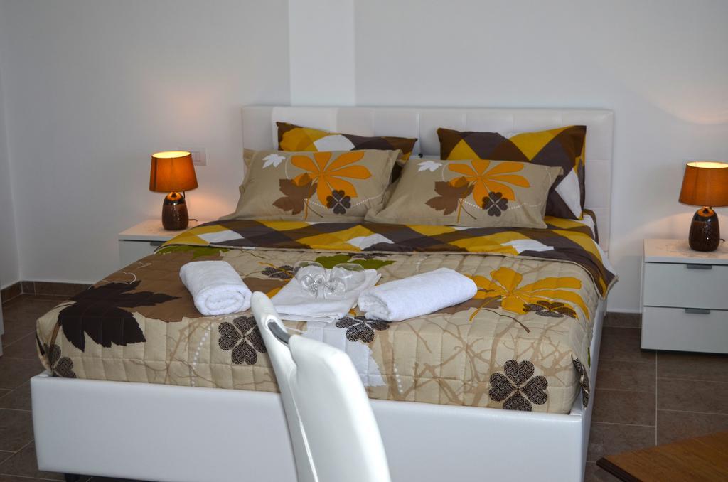 Apartments Sirena Улцин Екстериор снимка