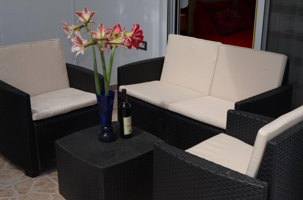 Apartments Sirena Улцин Екстериор снимка