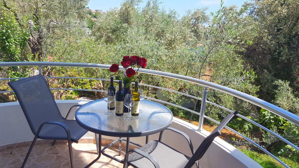 Apartments Sirena Улцин Екстериор снимка